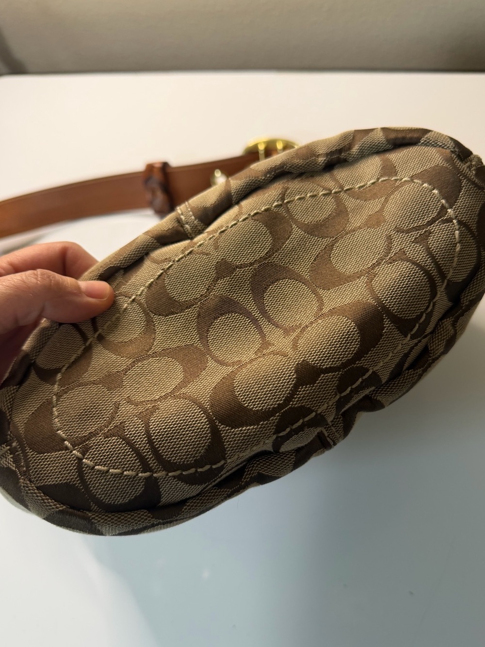 Y2K Coach Bleecker Signature Duffle Bag - Picture 13 of 14